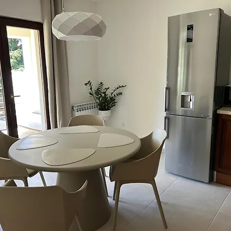 Bianco Deluxe 아파트 *